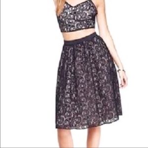 Express Black Lace Midi Skirt Size 2 New With Tags